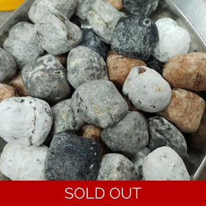 Walkers Chocolate Stones - Choc Flavour Pebbles